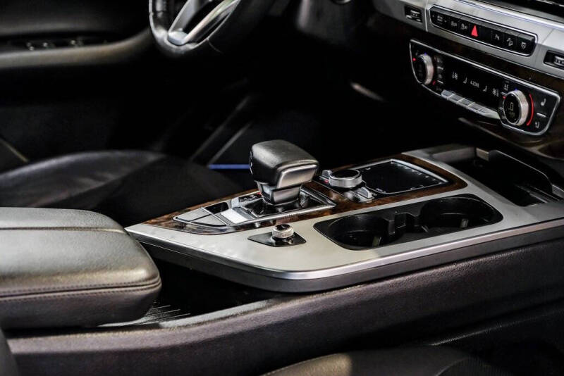 2018 Audi Q7 2.0T quattro Premium Plus