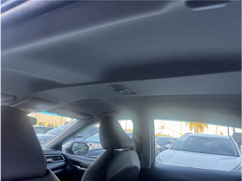 2018 Toyota Camry Hybrid LE