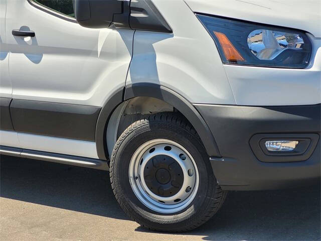 2025 Ford Transit 250