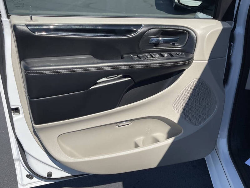 2020 Dodge Grand Caravan SXT