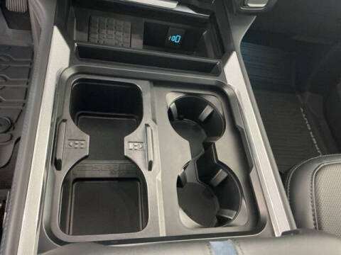 2025 Ford F-450 Super Duty Platinum