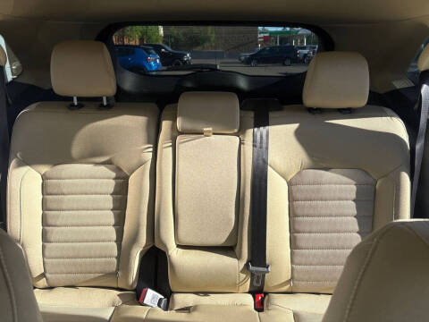 2023 Ford Edge SE