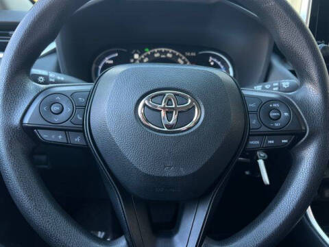 2023 Toyota RAV4 Hybrid LE