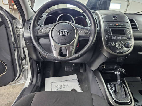 2012 Kia Soul +