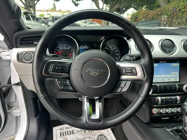 2017 Ford Mustang