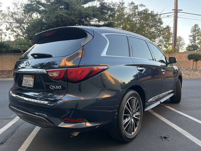 2017 Infiniti QX60