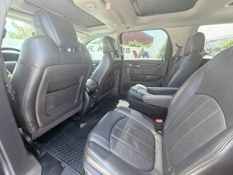 2016 GMC Acadia Denali