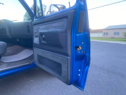 1992 Dodge RAM 150 LE