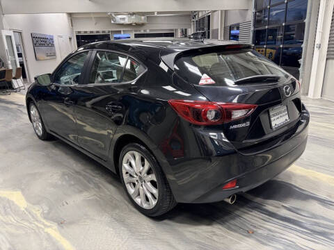 2015 Mazda MAZDA3 s Grand Touring