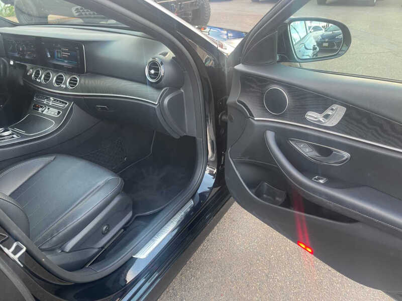 2019 Mercedes-Benz E-Class E 300