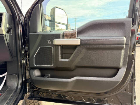 2019 Ford F-450 Super Duty Lariat