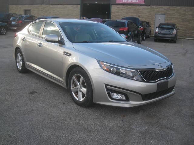 2014 Kia Optima LX photo 3