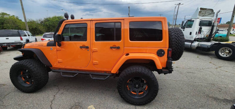 2013 Jeep Wrangler Unlimited Sahara's photo