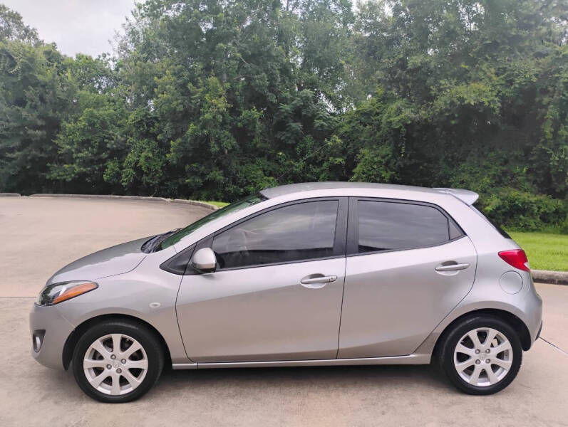 2011 Mazda MAZDA2 Touring