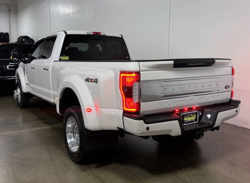 2017 Ford F-450 Super Duty Platinum