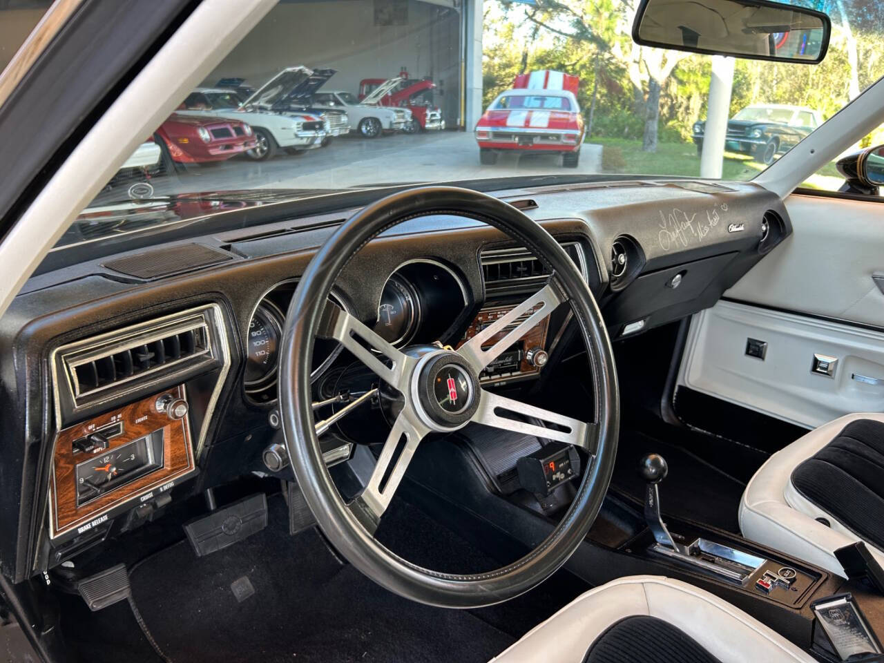 1975 Oldsmobile Cutlass 24