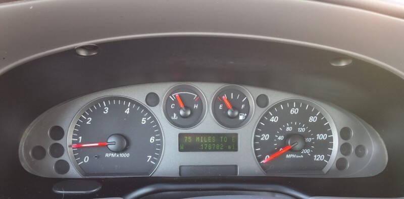 2006 Ford Taurus SEL