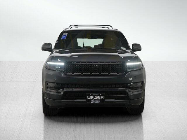 2022 Jeep Grand Wagoneer Obsidian