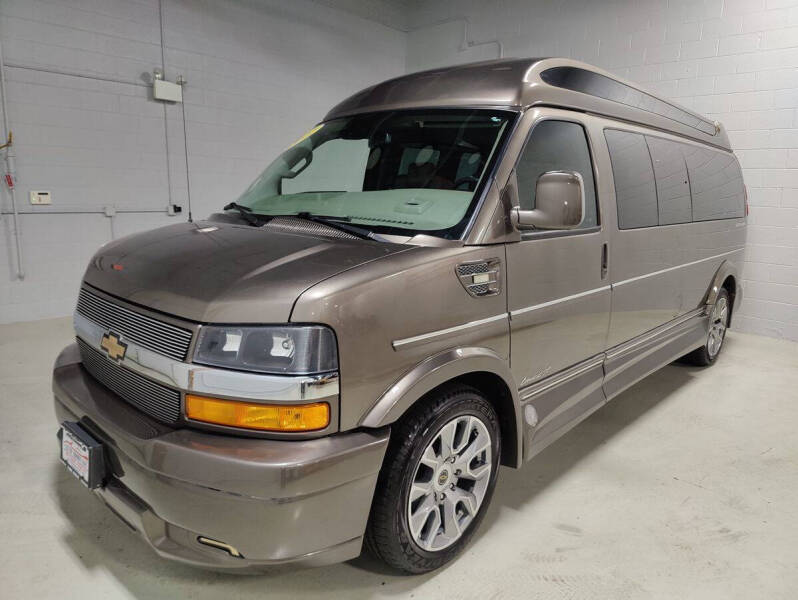 2022 Chevrolet Express 2500