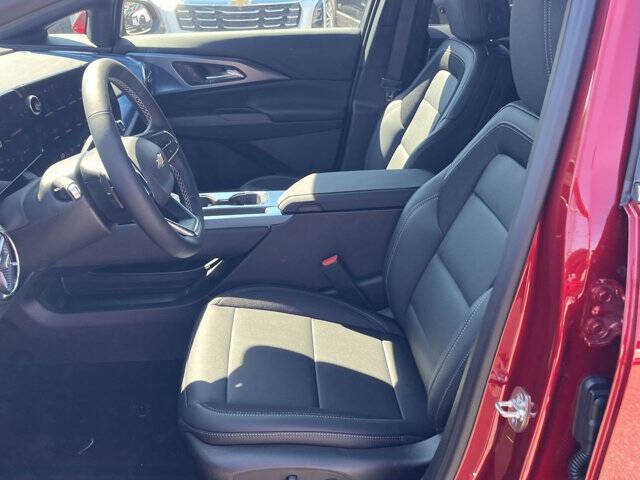 2026 Chevrolet Equinox EV LT 2