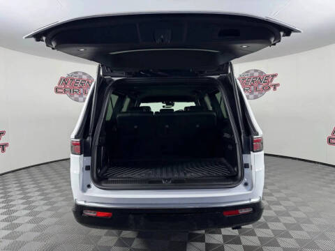 2024 Jeep Wagoneer L