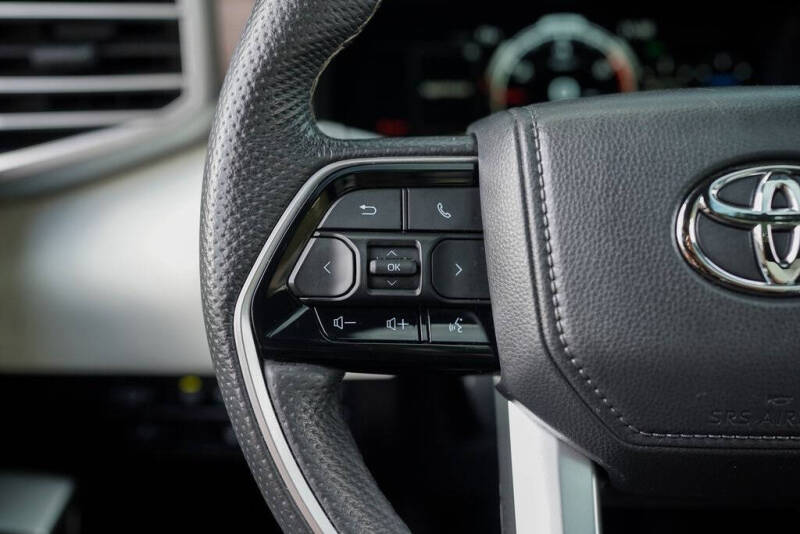 2024 Toyota Sequoia Capstone