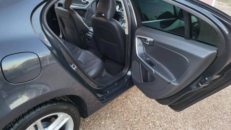 2015 Volvo S60 T5 Drive-E Premier