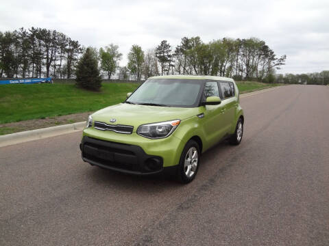2018 Kia Soul for sale at Garza Motors in Shakopee MN