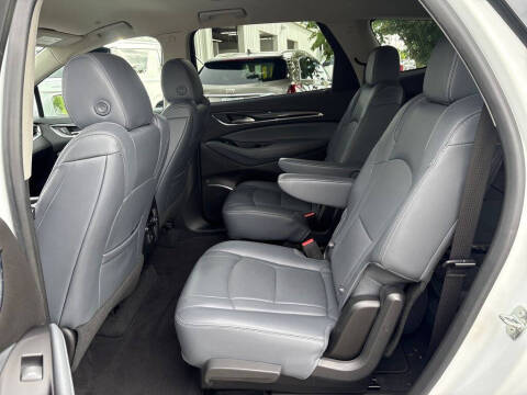 2019 Buick Enclave Essence