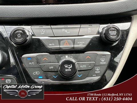 2020 Chrysler Pacifica Touring