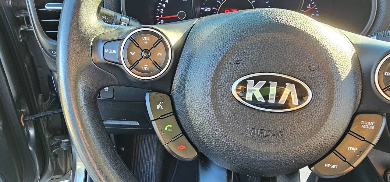 2017 Kia Soul for sale at CAR MARKET AUTO GROUP in Sugar Land, TX