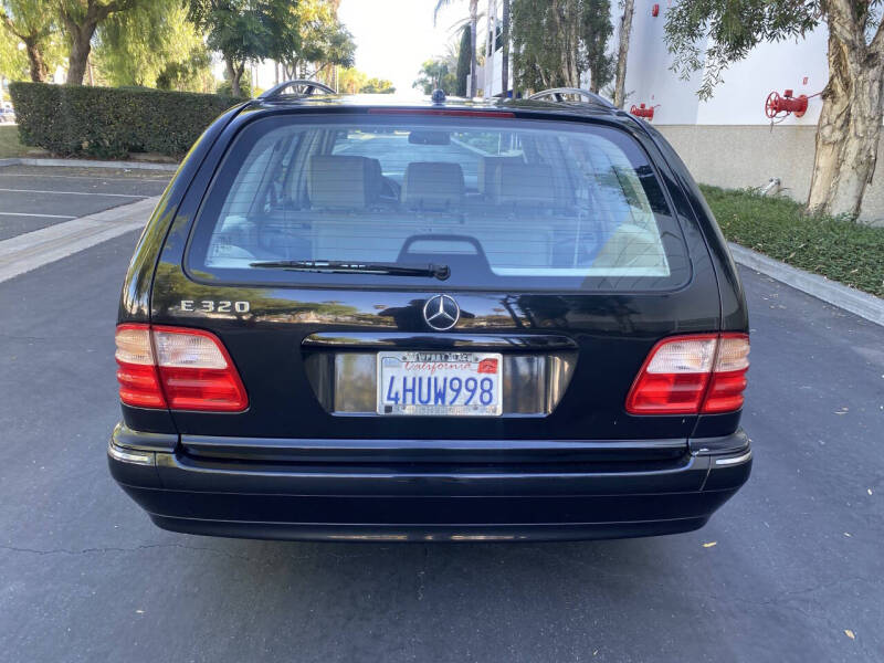 2000 Mercedes-Benz E-Class E 320