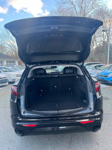 2020 Alfa Romeo Stelvio Sport