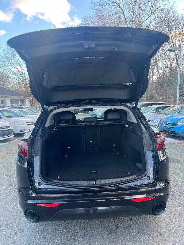 2020 Alfa Romeo Stelvio Sport