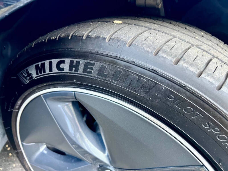 2018 Tesla Model 3 Mid Range