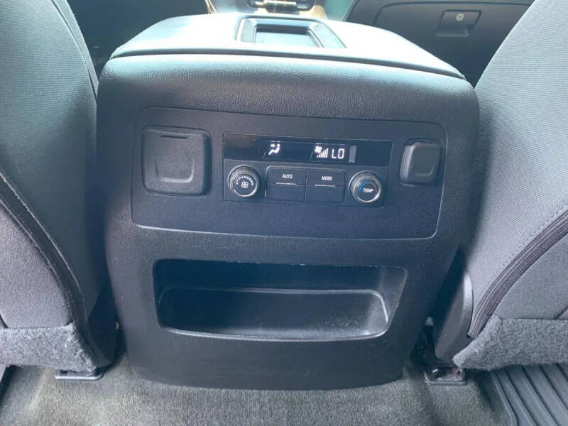 2016 GMC Yukon SLE