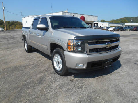 2007 Chevrolet Silverado 1500 for sale at Maczuk Automotive Group in Hermann MO