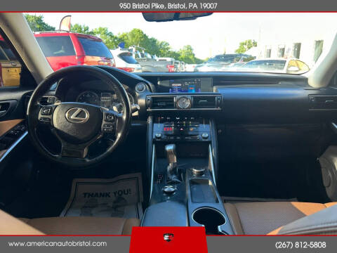 2018 Lexus IS 300