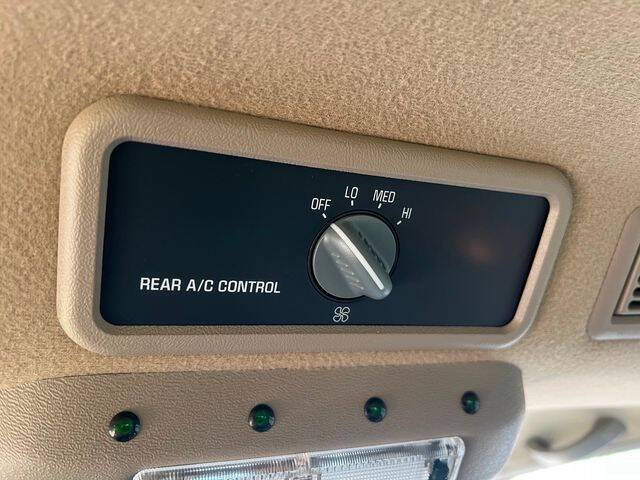 2000 Cadillac Escalade