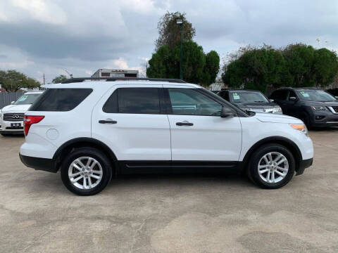 2015 Ford Explorer