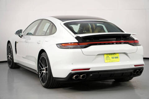 2021 Porsche Panamera 4S E-Hybrid