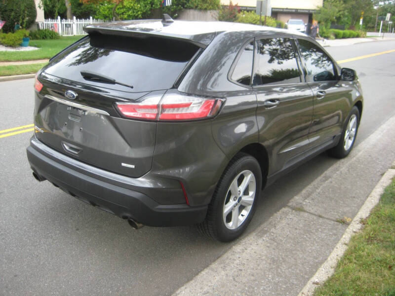2019 Ford Edge SE