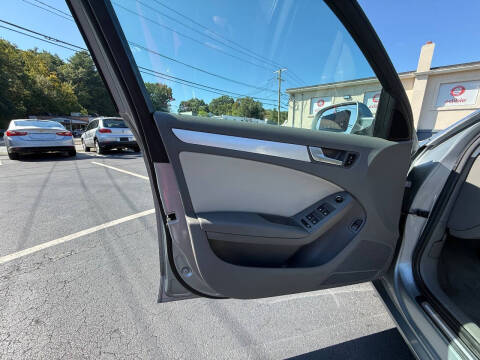 2010 Audi A4 2.0T quattro Premium Plus