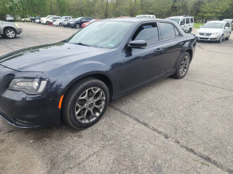 2016 Chrysler 300 null photo 2