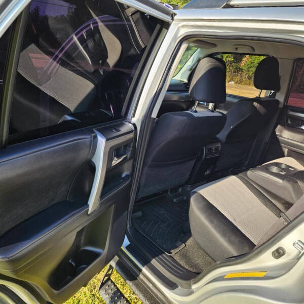 2021 Toyota 4Runner SR5