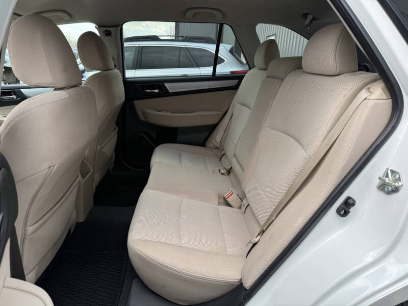 2017 Subaru Outback 2.5i Premium