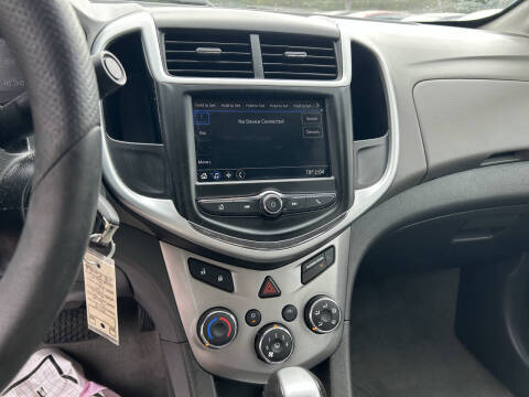 2019 Chevrolet Sonic LT Auto