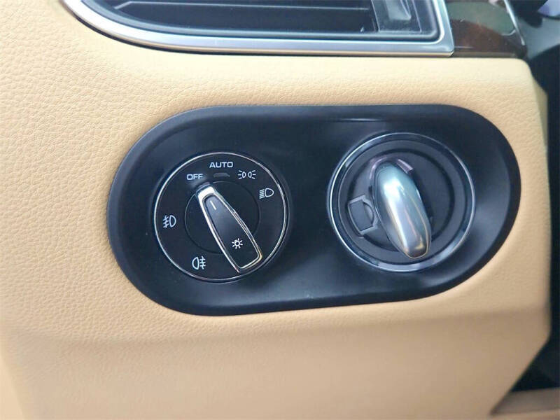 2017 Porsche Macan S