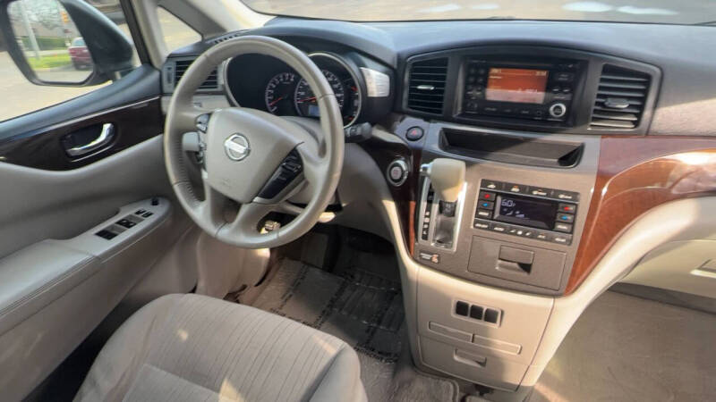 2011 Nissan Quest