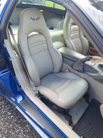 2004 Chevrolet Corvette